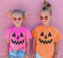 Load image into Gallery viewer, Distressed Pumpkin Face ADULT/YOUTH
