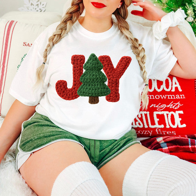 Faux Yarn Joy Christmas Tree
